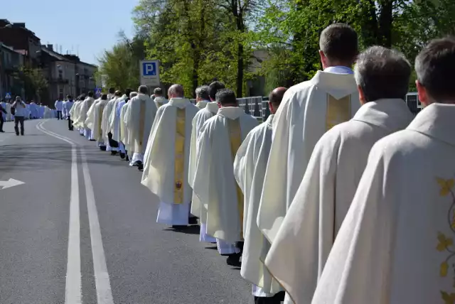 Przenosiny do nowych parafii w najbliższe wakacje czeka 56 księży-wikariuszy w diecezji tarnowskiej