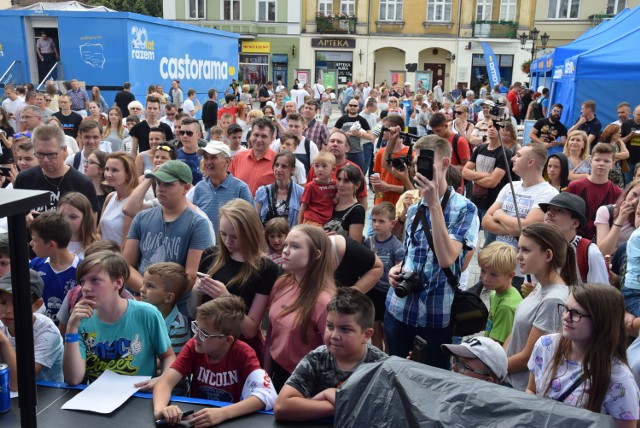 Castorama Tour w Kaliszu. Gwiazdy i atrakcje na Głównym Rynku