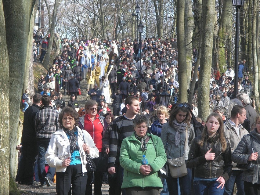 Pierwsza tegoroczna droga krzyżowa na Kalwarii Wejherowskiej