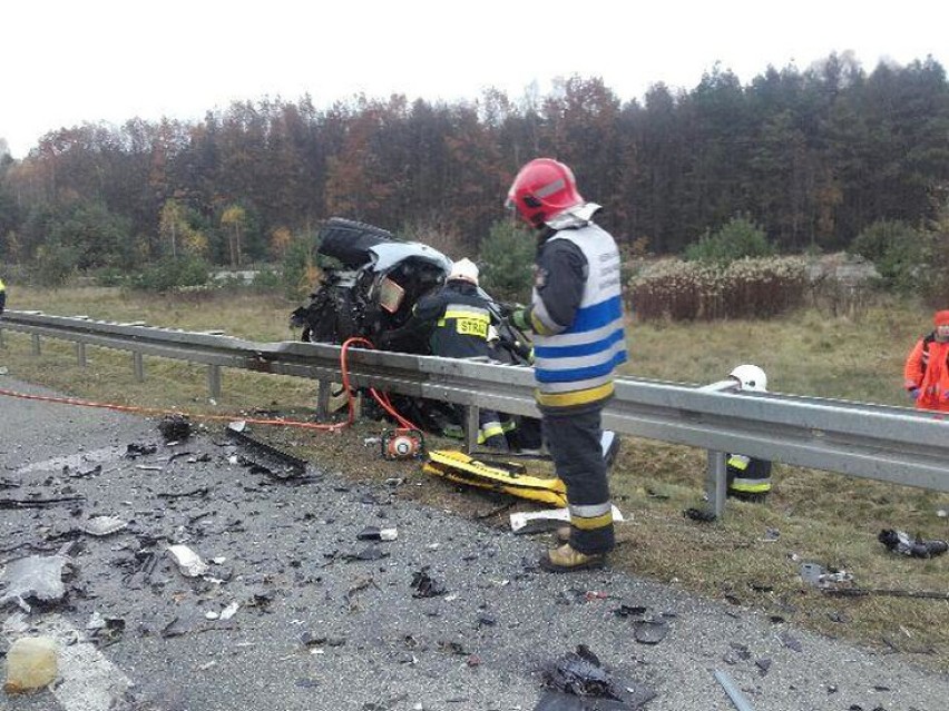 Wypadek na S1 w Mierzęcicach [ZDJĘCIA]. Zginęły trzy osoby