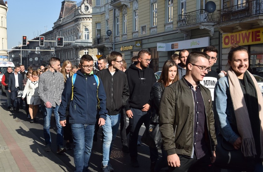 W uroczystościach Państwowej Wyższej Szkoły...