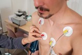 Darmowe EKG i pomiar cukru w ramach profilaktyki kardiologicznej od 13 czerwca. Sprawdź, kto i gdzie może skorzystać z programu Kardiobus