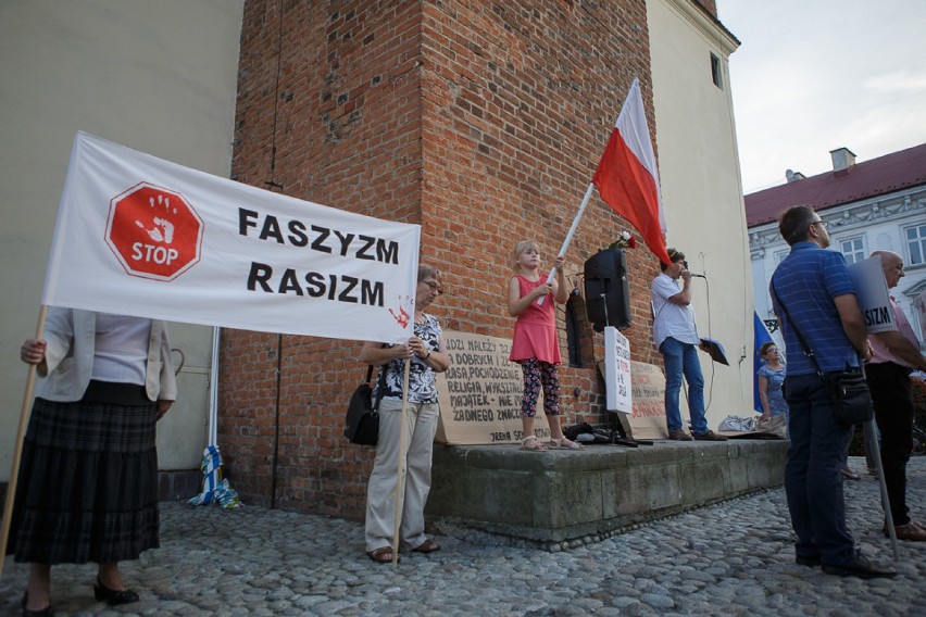 Protest przeciwko faszyzmowi w Tarnowie [ZDJĘCIA]