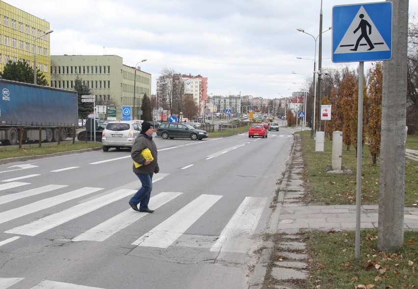 Niebezpieczne przejścia dla pieszych na Grunwaldzkiej. Czy trzeba je zlikwidować ?