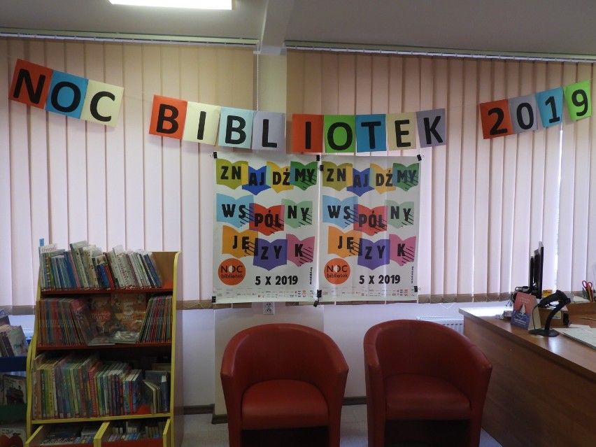 Noc bibliotek w Janowie. Dzięki takim akcjom czytelnictwo nigdy nie zginie (zdjęcia)