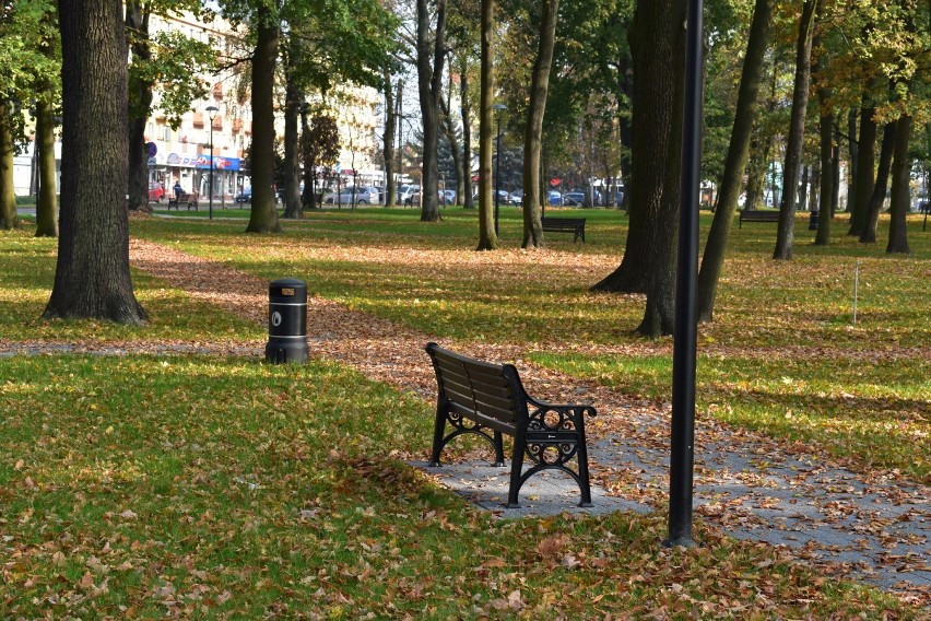 Park Tysiąclecia jest wciąż ogrodzony i oficjalnie nadal...