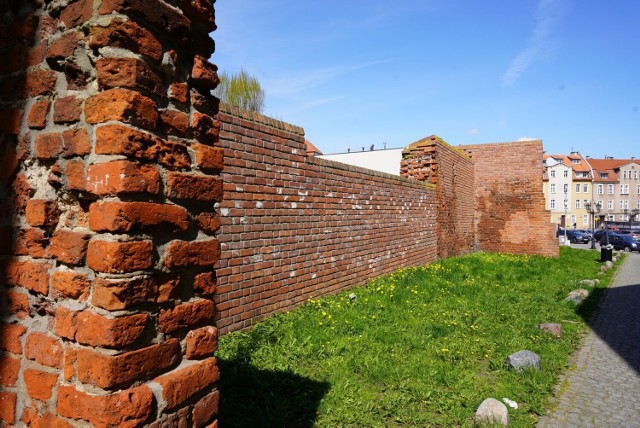Fragment murów przy ulicy Podmurnej w Tczewie.