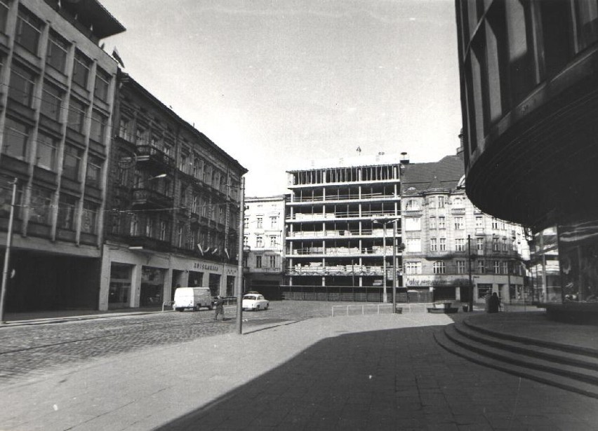 Centrum Poznania w latach 60. i 70. wyglądało zupełnie...