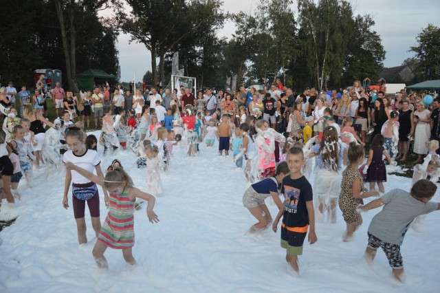 Piknik w Postękalicach.