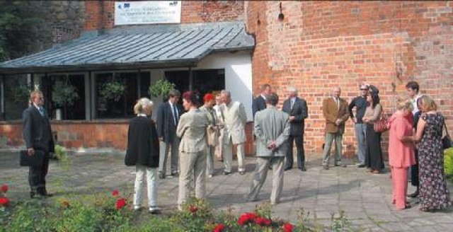 Dziś można ją oglądać tylko na zewnątrz. Budynek z lewej niebawem zostanie wyburzony.