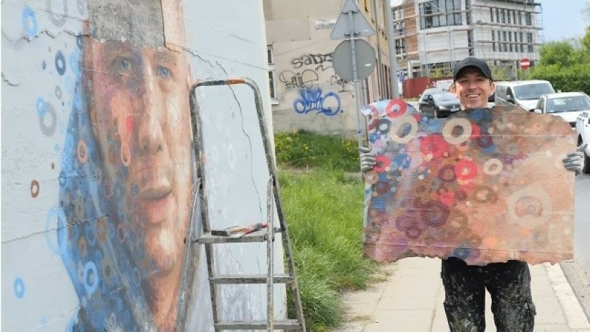 Mgr Mors przekaże fragment swojego muralu z ul.Węgierskiej...