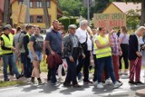  Nie chcą linii kolejowej do Turku. Protest w Brzeźnie koło Konina. Na dwie godziny zablokowali drogę krajową 92 