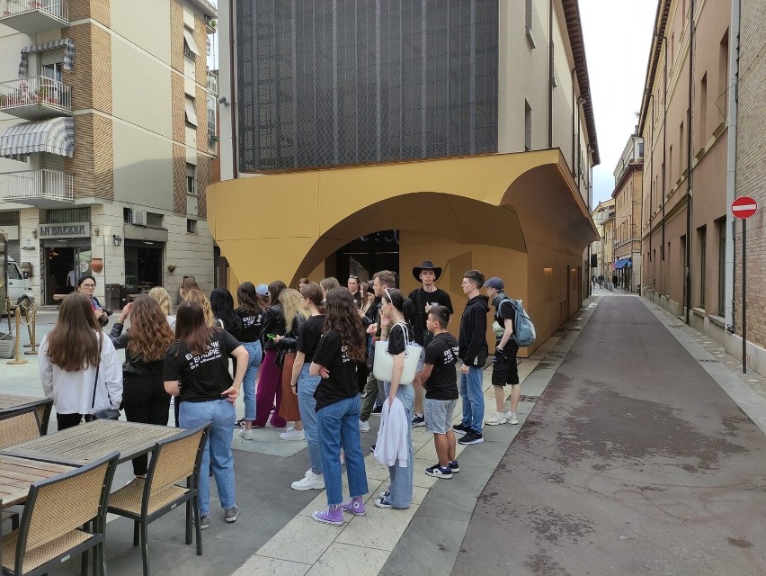 Uczniowie stalowowolskiego ekonomika na praktykach zawodowych w Rimini we Włoszech. Zobacz zdjęcia