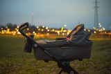 Powiat opolski: Pijana matka zostawiła niemowlę przed blokiem