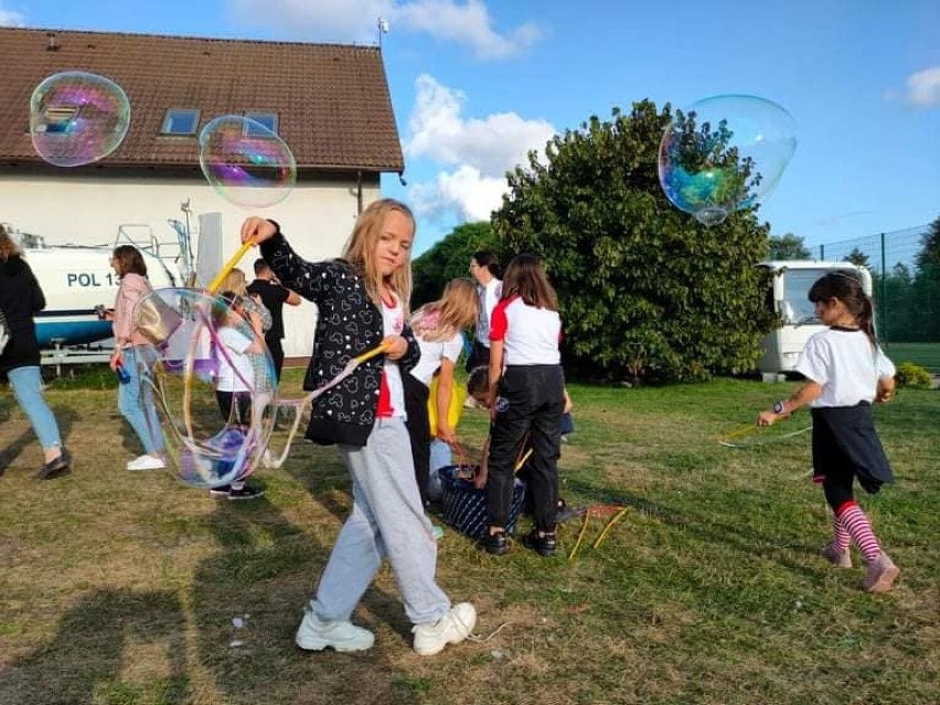 Malbork. Bursztynki na obozie tanecznym przygotowują spektakl na 35-lecie zespołu 