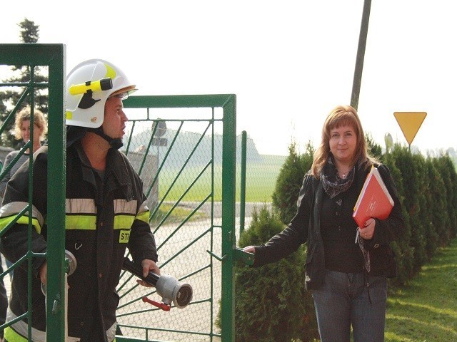 Alarm przeciwpożarowy w szkole w Goczałkowie