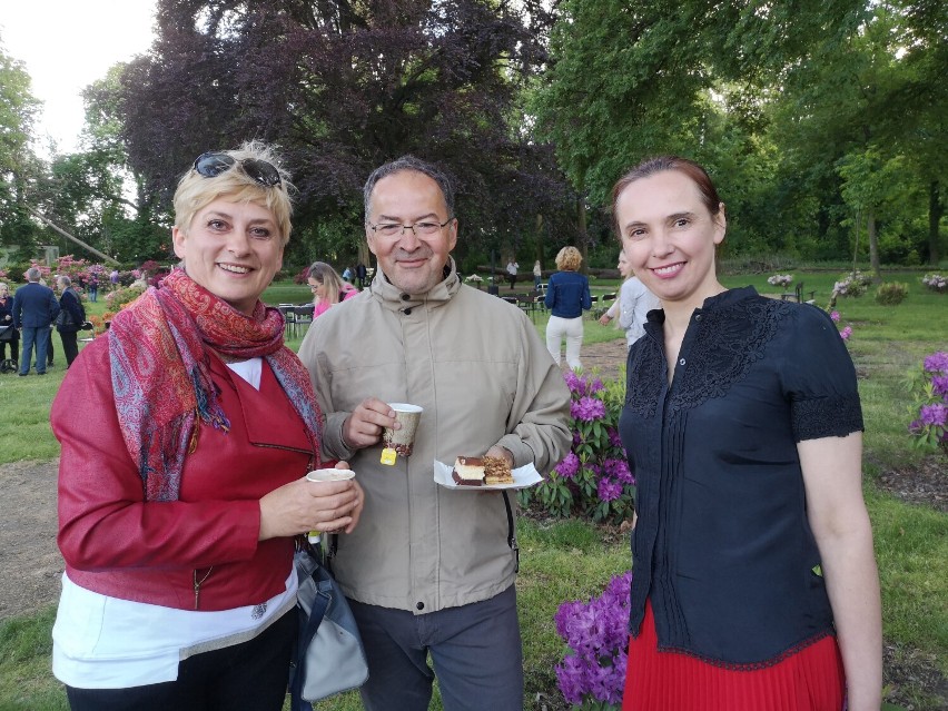 Monika Sagan, Ksenia Shaushyshvili i Sławomir Olgierd Kramm koncertowo w Dalkowie z okazji Dnia Matki