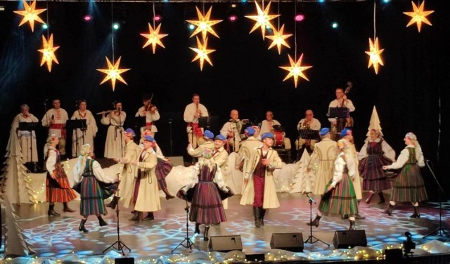 Koncert Zespołu Pieśni i Tańca Ziemi Chełmskiej zachwycił publiczność.