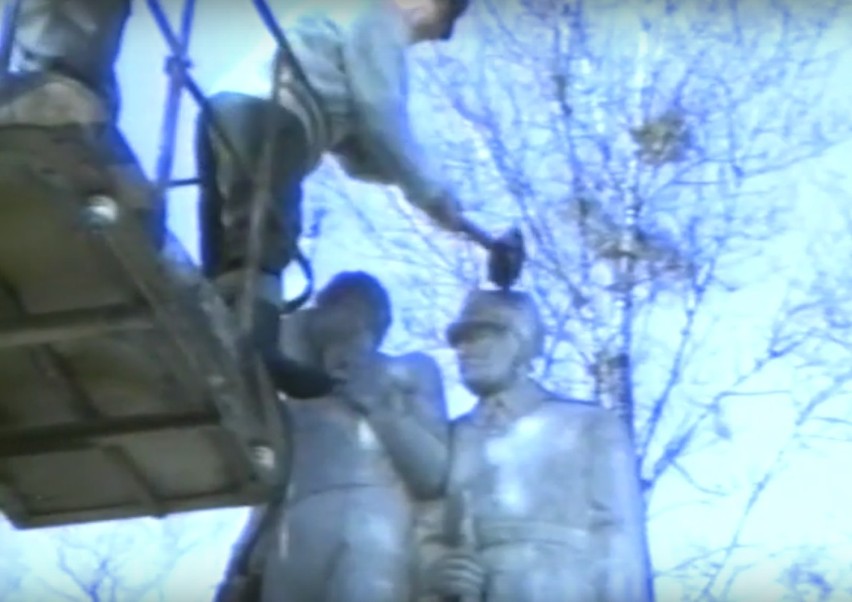 Demontaż pomnika wdzięczności (1992)