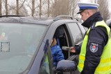 Policja w Koninie: Pijana matka wiozła dzieci