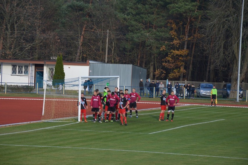 Piłka nożna. IV liga. Pogoń Lębork - GKS Przodkowo 3:1 (0:0)