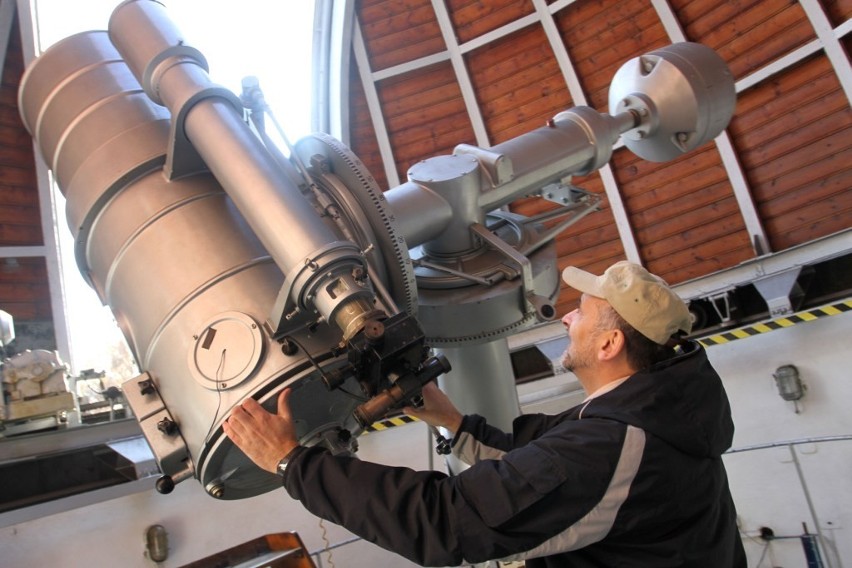 Obserwatorium Astronomiczne UJ [ZDJĘCIA]. Spacer po zabudowaniach przy ul. Orlej