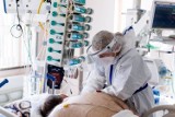 Tarnów. Trzecia fala pandemii zbiera żniwo. Dużo zgonów wśród zakażonych COVID-19 w Tarnowie oraz regionie tarnowskim [AKTUALIZACJA 23.04]