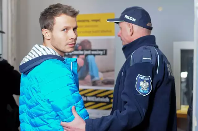Zabójstwo Igora, śledztwo, aresztowanie Grzegorza - dużo się dzieje teraz w nagrywanym we Wrocławiu serialu Pierwsza miłość