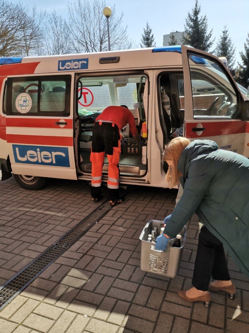 Koronawirus. Szpital w Malborku dostał zapowiadaną partię alkoholu od Krajowej Administracji Skarbowej