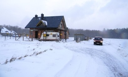 Przy ul. Dębowej w Gostyni przez rok sprzedano 16 działek gminnych