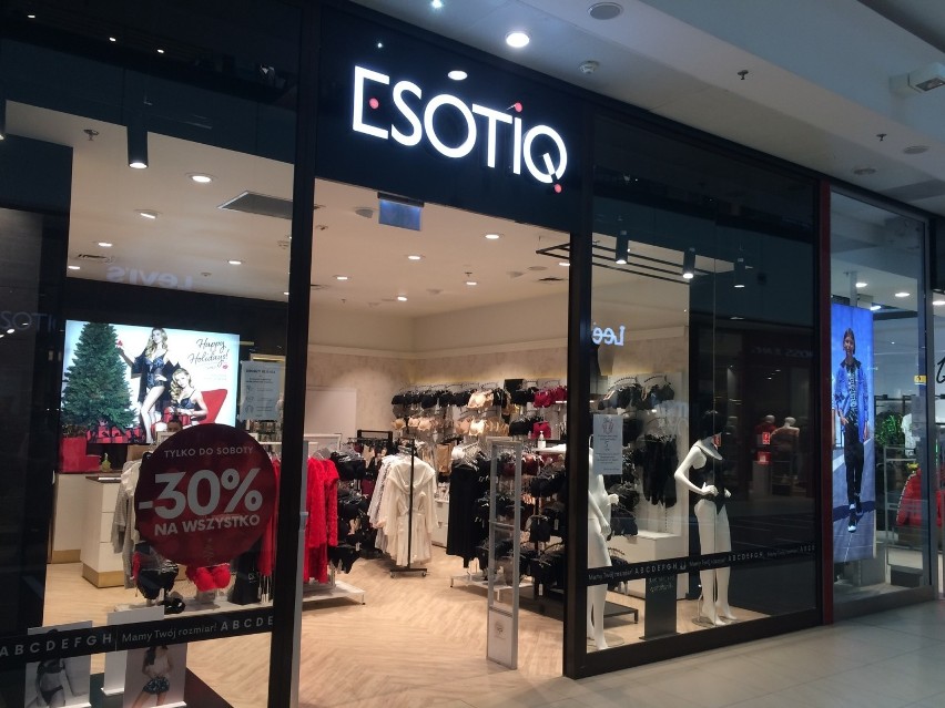 Ubrania w Esotio - 30 procent zniżki.