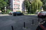 Darmowy parking w centrum Legnicy? Kierowcy muszą się natrudzić, żeby zaparkować za darmo. Zobacz miejsca, w których bezpłatnie zaparkujesz