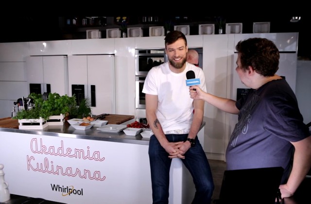 Andrzej Wrona zdradza nam swoje kulinarne sekrety. Z siatkarzem rozmawiamy o jedzeniu i o pomaganiu