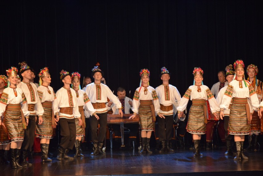 Zespół z Iwano-Frankowska wystąpił w Dębicy dla swoich rodaków z Ukrainy [ZDJĘCIA]