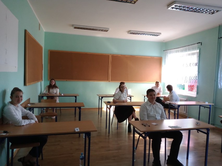 Tczew. Ponad 600 uczniów pisze egzaminy dla ósmoklasistów