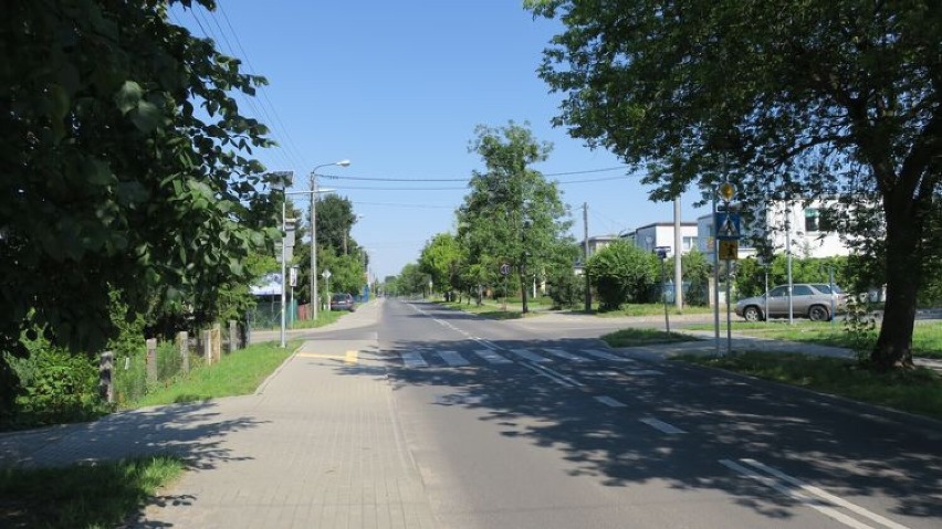 Rozbudowa ul. Smukalskiej w Bydgoszczy. Będzie asfaltowa droga dla rowerzystów [zdjęcia]