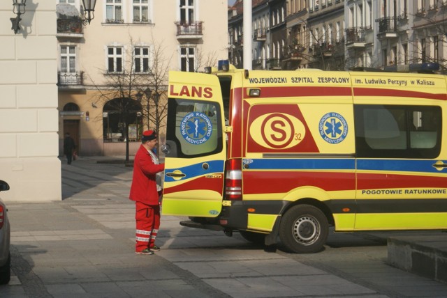 Wypadek rowerzystów w Kaliszu na Głównym Rynku