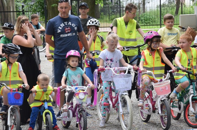 Organizatorem pikniku było Jarosławskie Stowarzyszenie Oświaty i Promocji Zdrowia. Zobaczcie zdjęcia!

 Zobacz też: Otwarcie Centrum Edukacji Kulturalnej w Jarosławiu
