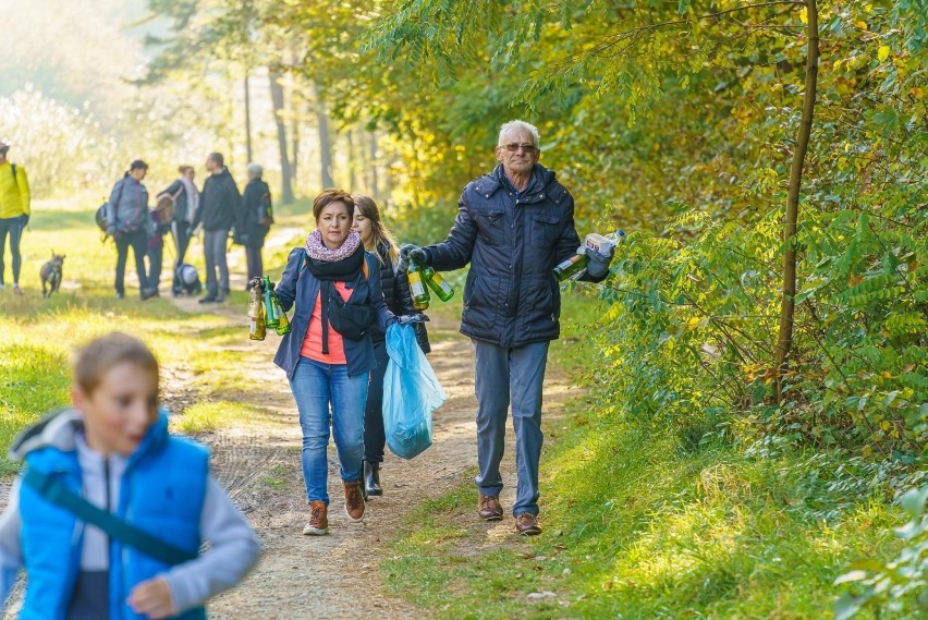 Wolontariusze posprzątali brzegi Popradu w Rytrze