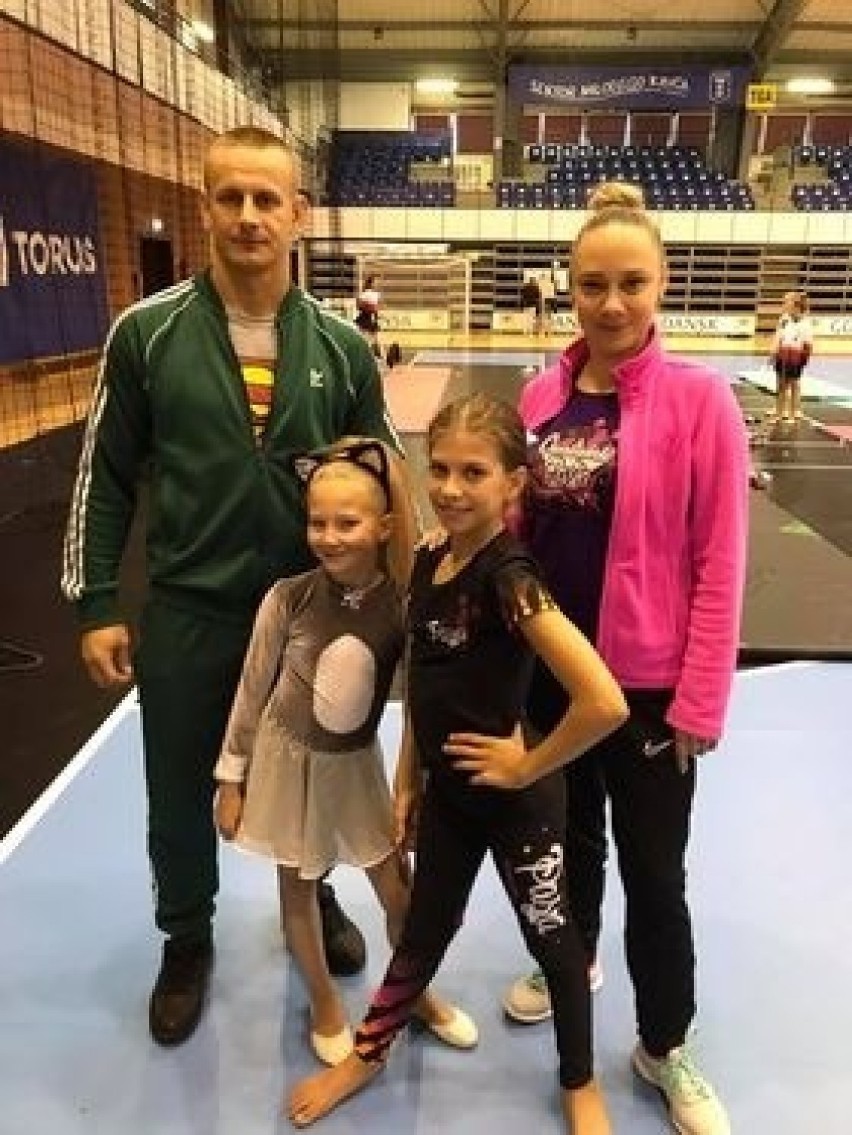 Pasja Ostrołęka. Reprezentantki klubu z sukcesami w Grand Prix Polski w Fitness, który odbył się 9.10.2021 w Gdańsku