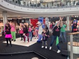 W Gliwicach zatańczyli przeciwko przemocy! Ogólnoświatowa kampania społeczna One Billion Rising w CH Forum. Zobacz zdjęcia