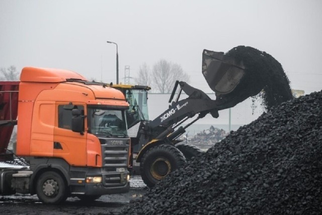 Miasto ma na sprzedaż 14 ton węgla. Cena za tonę to nieco ponad 1500 złotych