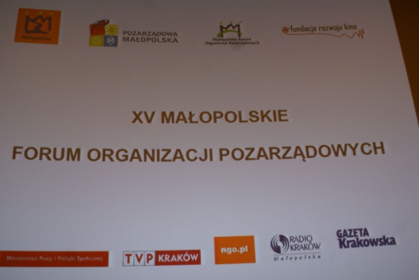 Baner XV Małopolskiego Forum Organizacji Pozarządowych.