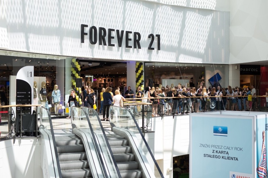 Koniec Forever 21. Amerykańska marka zamyka kilkaset sklepów, w tym w Warszawie