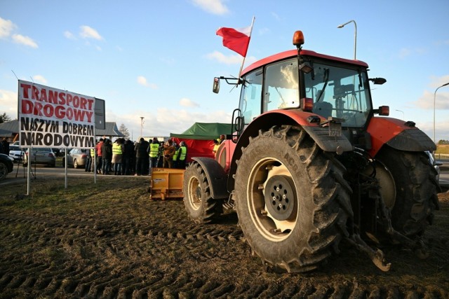 Tak wyglądał protest rolników przed jego czasowym zawieszeniem. Zdjęcie z grudnia 2023 r.