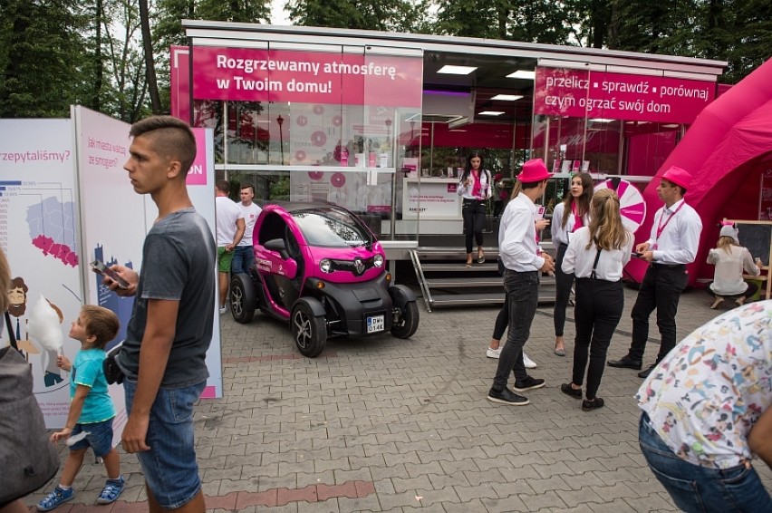 Pechowa Scena Letnia w Bochni: w piątek trzynastego były konkursy, zabawy i pokazy iluzji [ZDJĘCIA]