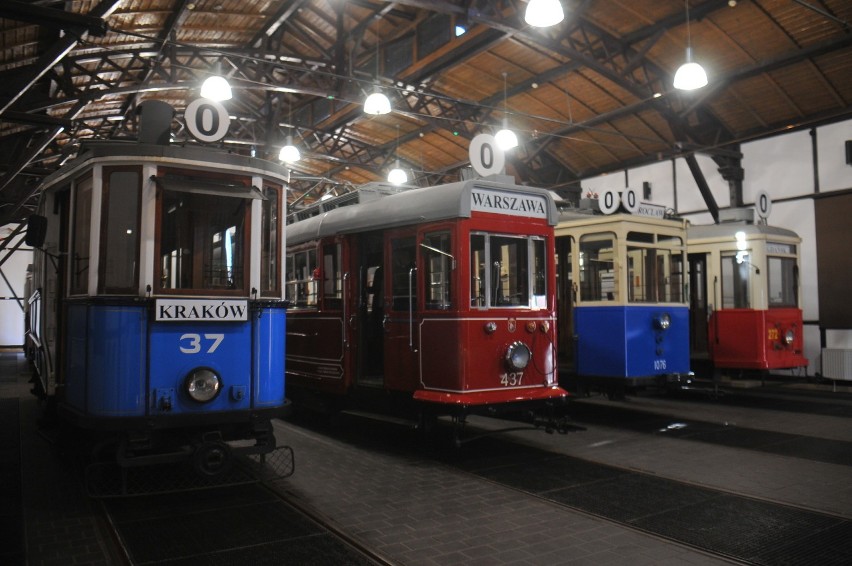 Zabytkowe tramwaje z czterech miast spotkały się w Krakowie