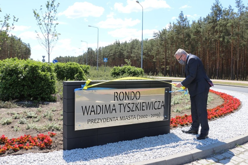 Uroczystość nadania nazwy rondu imienia Wadima Tyszkiewicza.