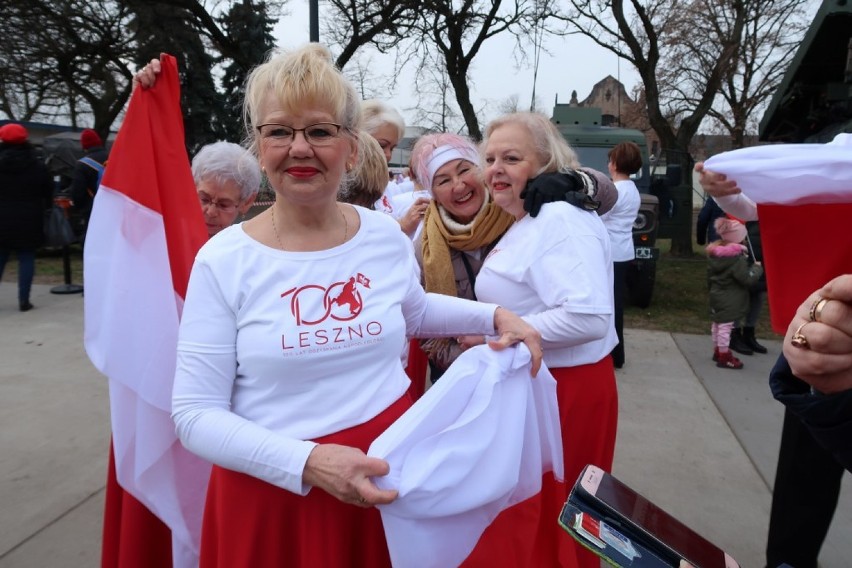  Leszno. Atrakcje pod stadionem. Piknik z okazji 100-lecia powrotu Leszna do macierzy [ZDJĘCIA]