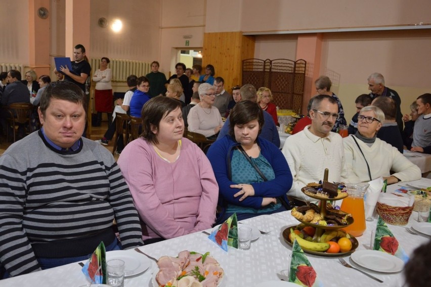 „Tacy Sami” w Ostrowcu świętowali Światowy Dzień Osób Niepełnosprawnych [ZDJĘCIA]